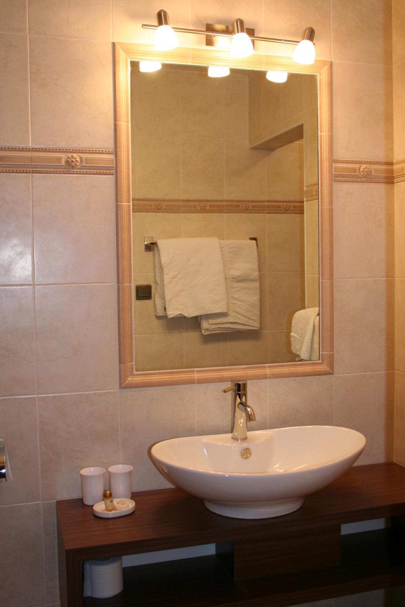 Hotel Pine Tires Room photo